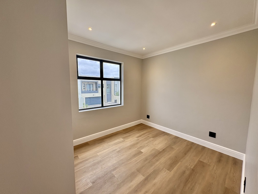 4 Bedroom Property for Sale in Sandown Western Cape